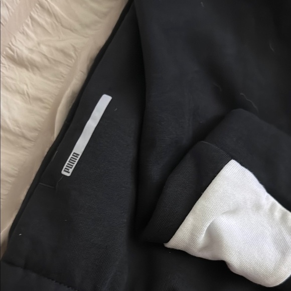 Puma Black and White Hoodie - XS - NEW - Picture 8 of 8